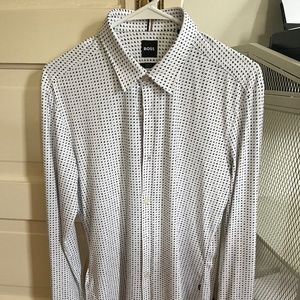 Hugo Boss Slim Fit Collard Long Sleeve Dress Shirt